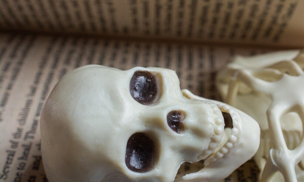 Deformacje czaszki u niemowląt – przyczyny i objawy